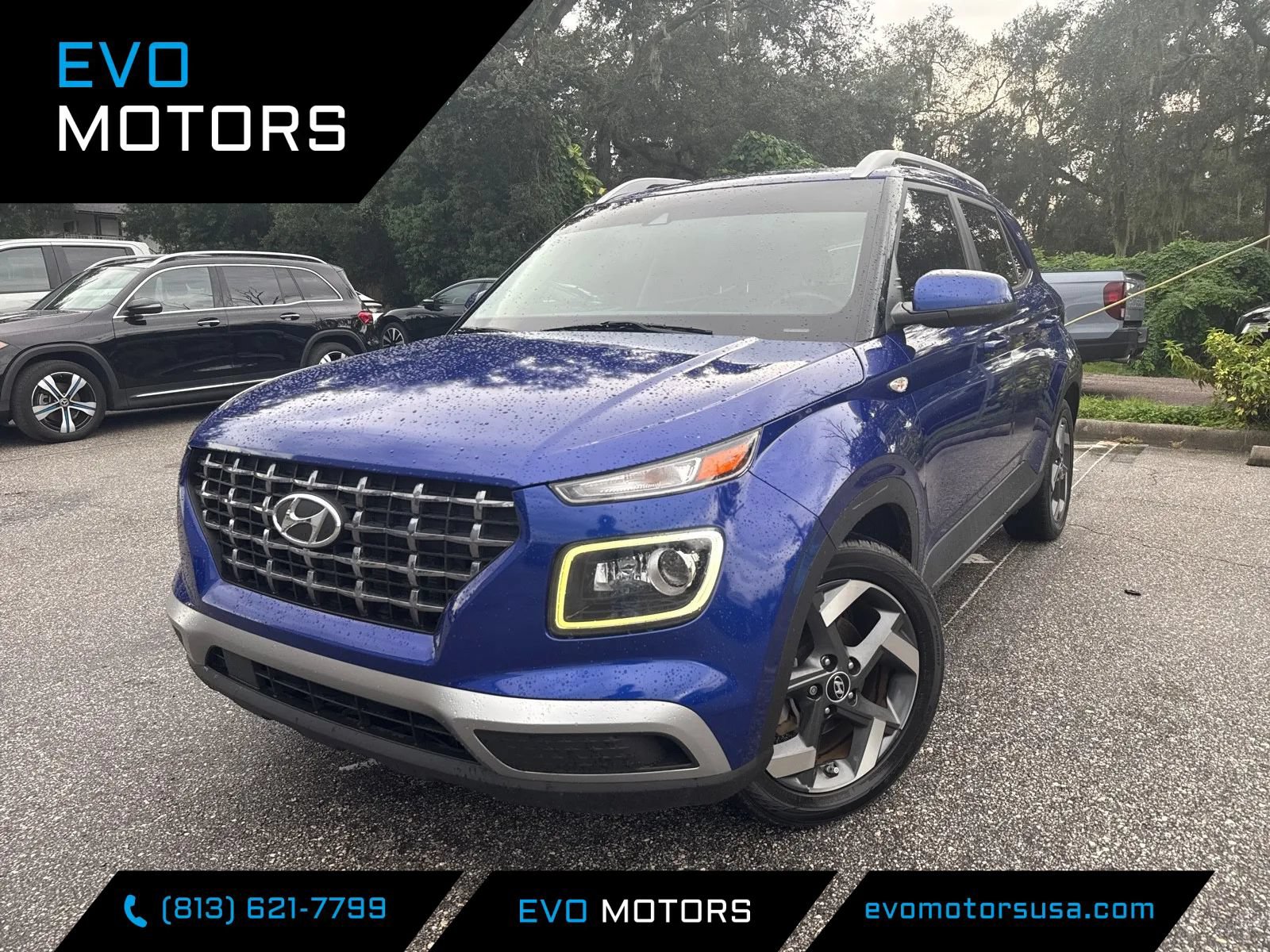 Used 2022 Hyundai Venue Limited FWD image 1