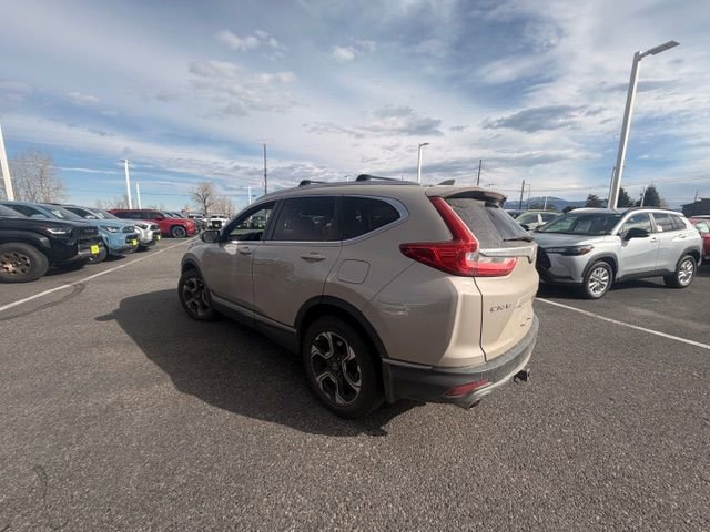 Used 2017 Honda CR-V Touring image 3