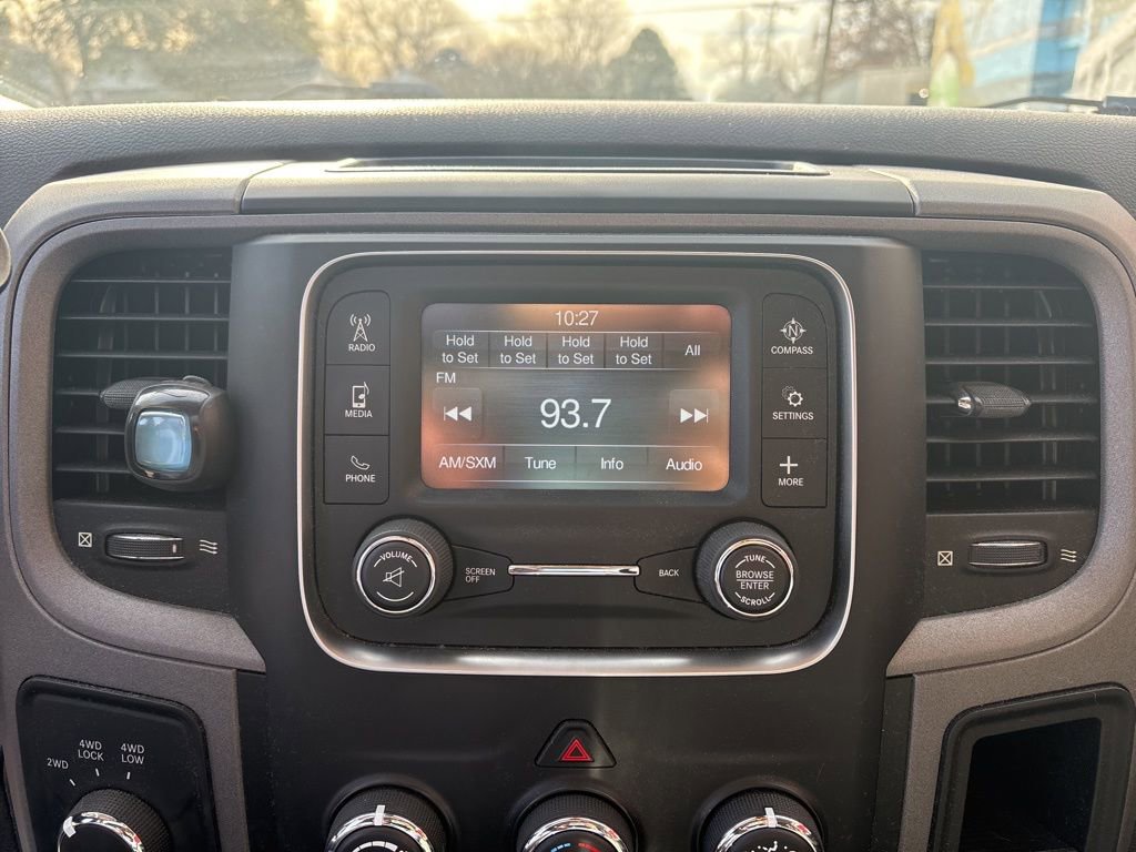 Used 2017 RAM 2500 Tradesman w/ Chrome Appearance Group AWD/4WD image 14