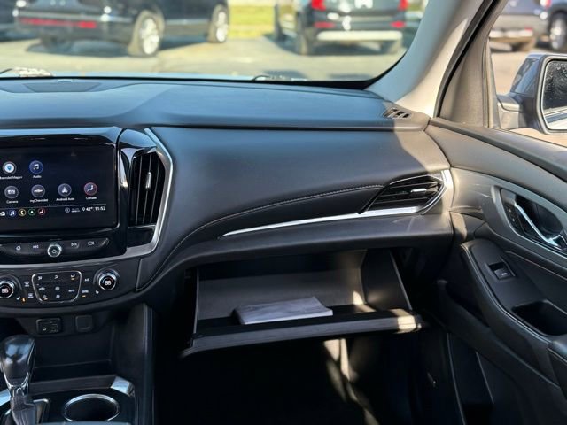 Used 2021 Chevrolet Traverse RS image 33