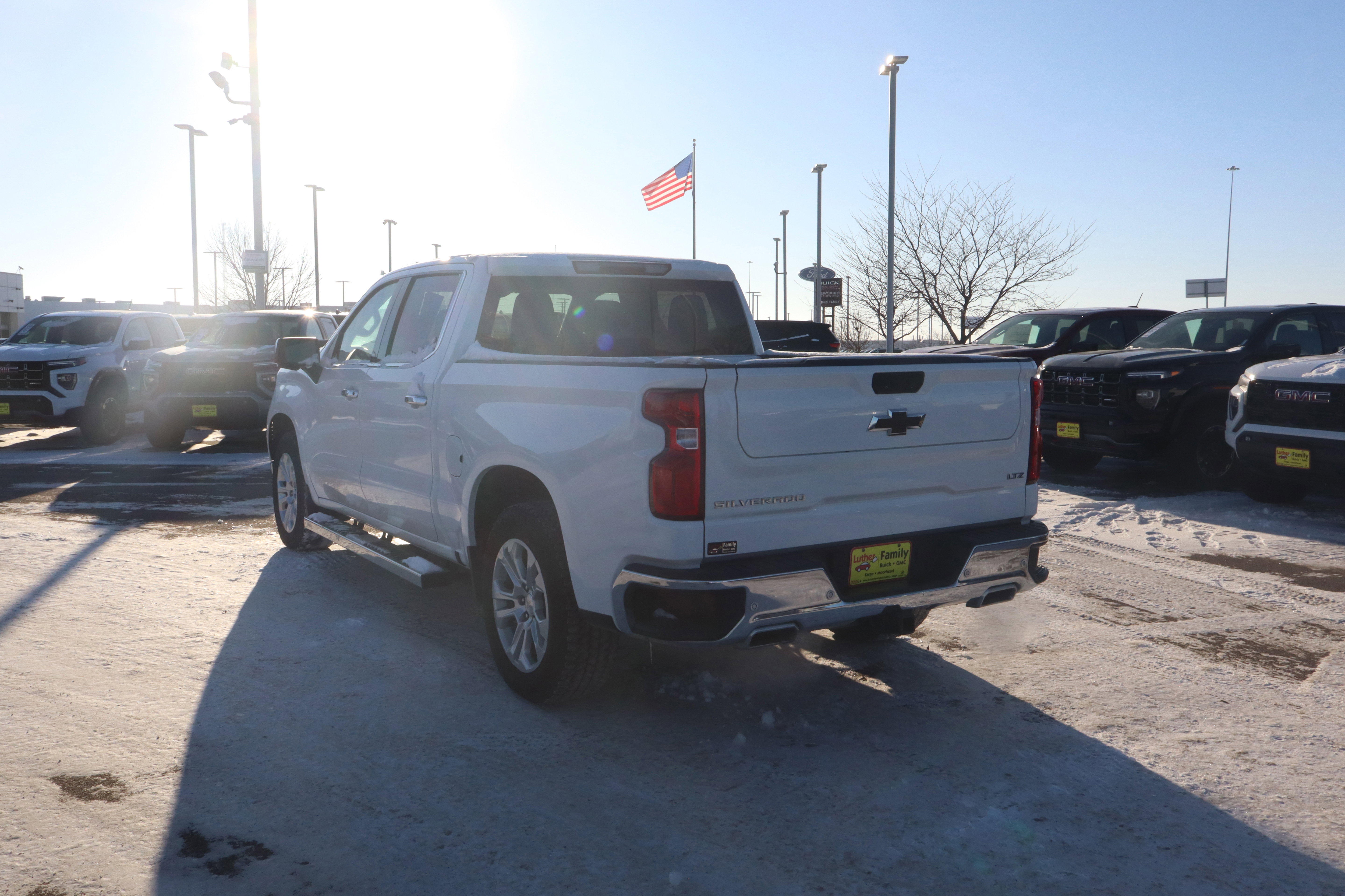 Used 2022 Chevrolet Silverado 1500 LTZ w/ LTZ Convenience Package II image 5