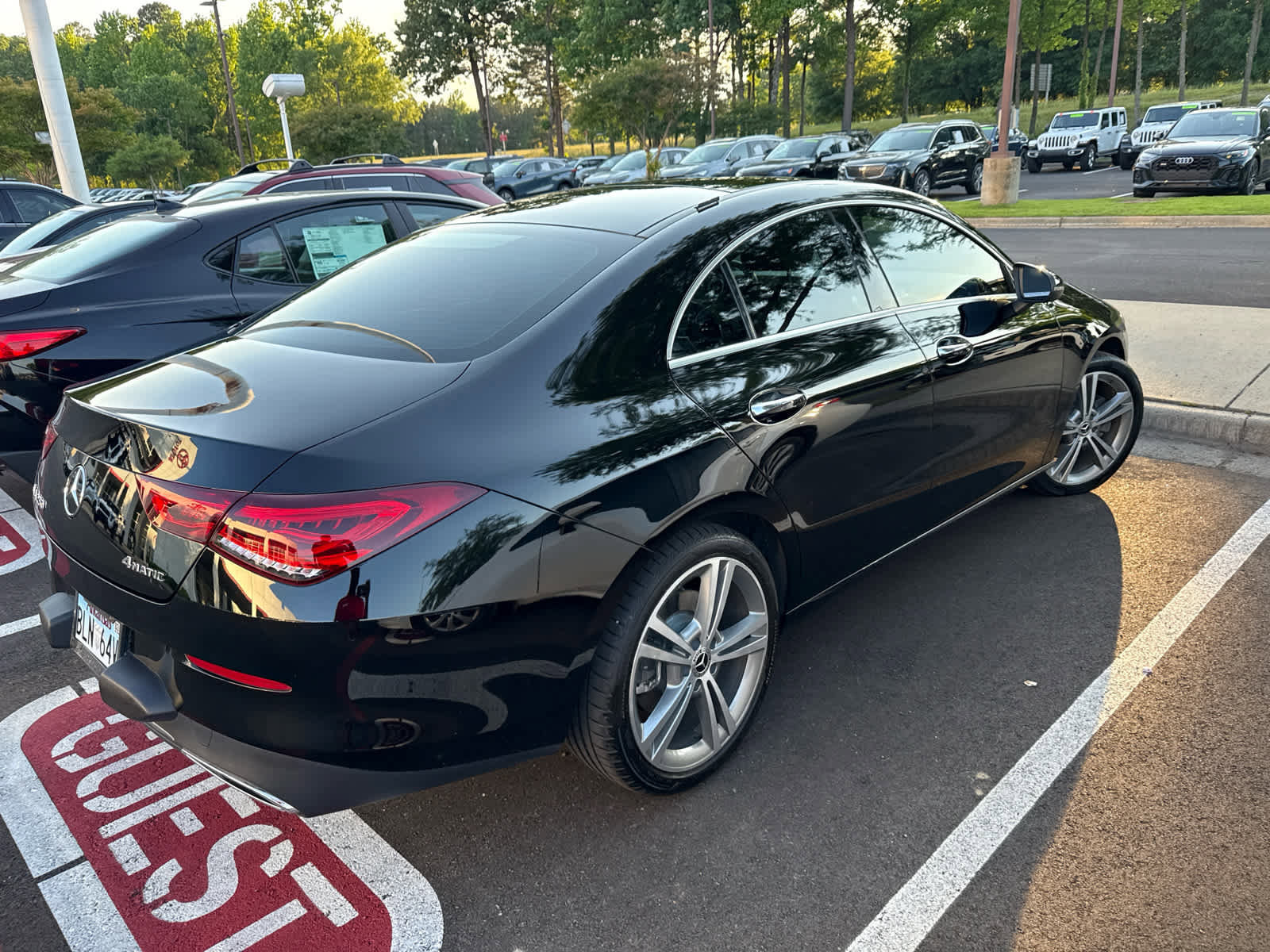 Used 2021 Mercedes-Benz CLA 250 4MATIC image 3
