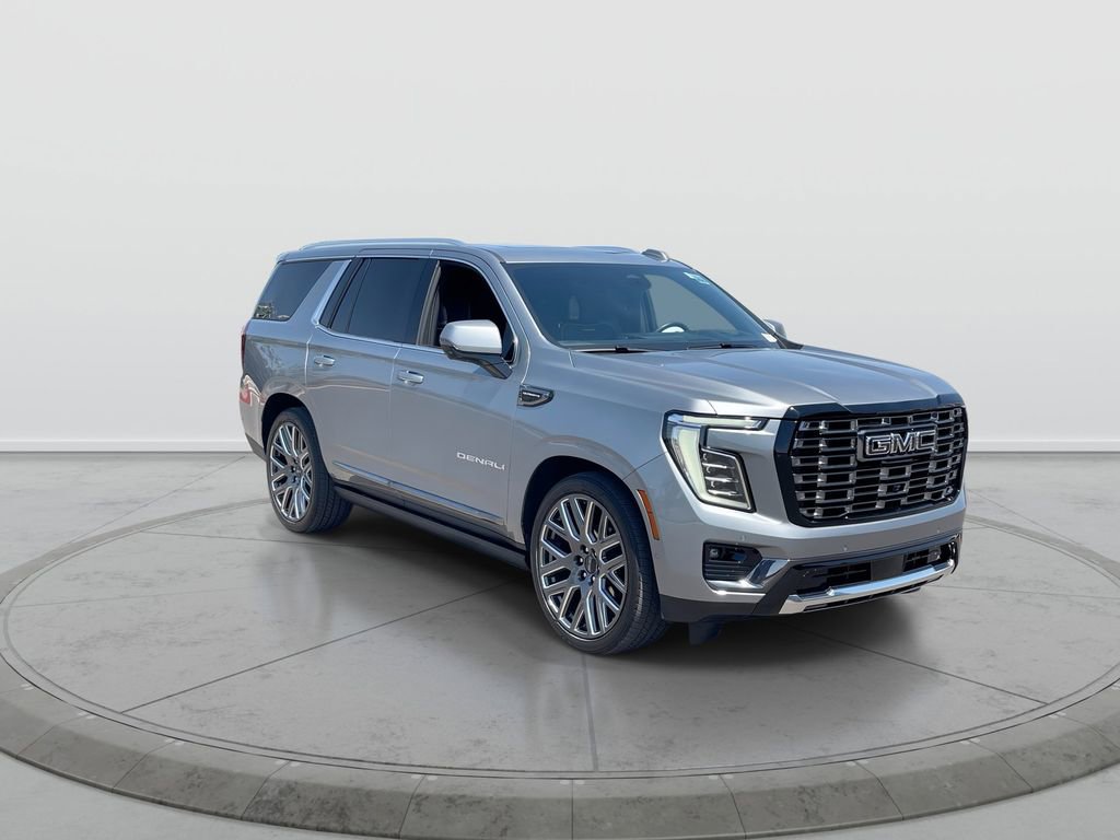 Used 2025 GMC Yukon Denali Ultimate AWD/4WD image 2
