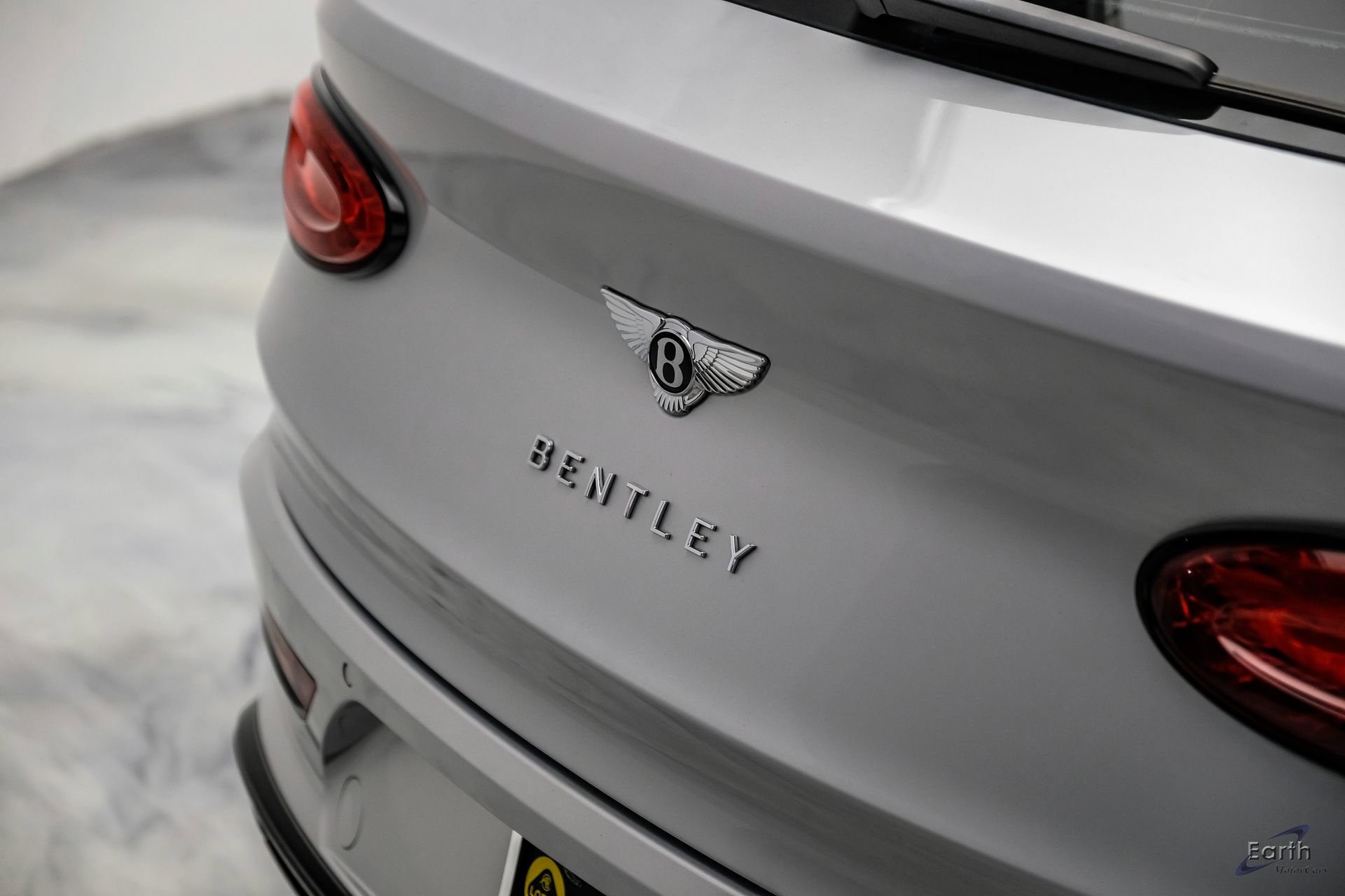 Used 2022 Bentley Bentayga AWD/4WD image 15