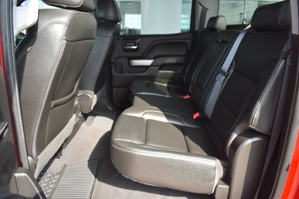 Used 2018 Chevrolet Silverado 1500 LT w/ All Star Edition AWD/4WD image 15