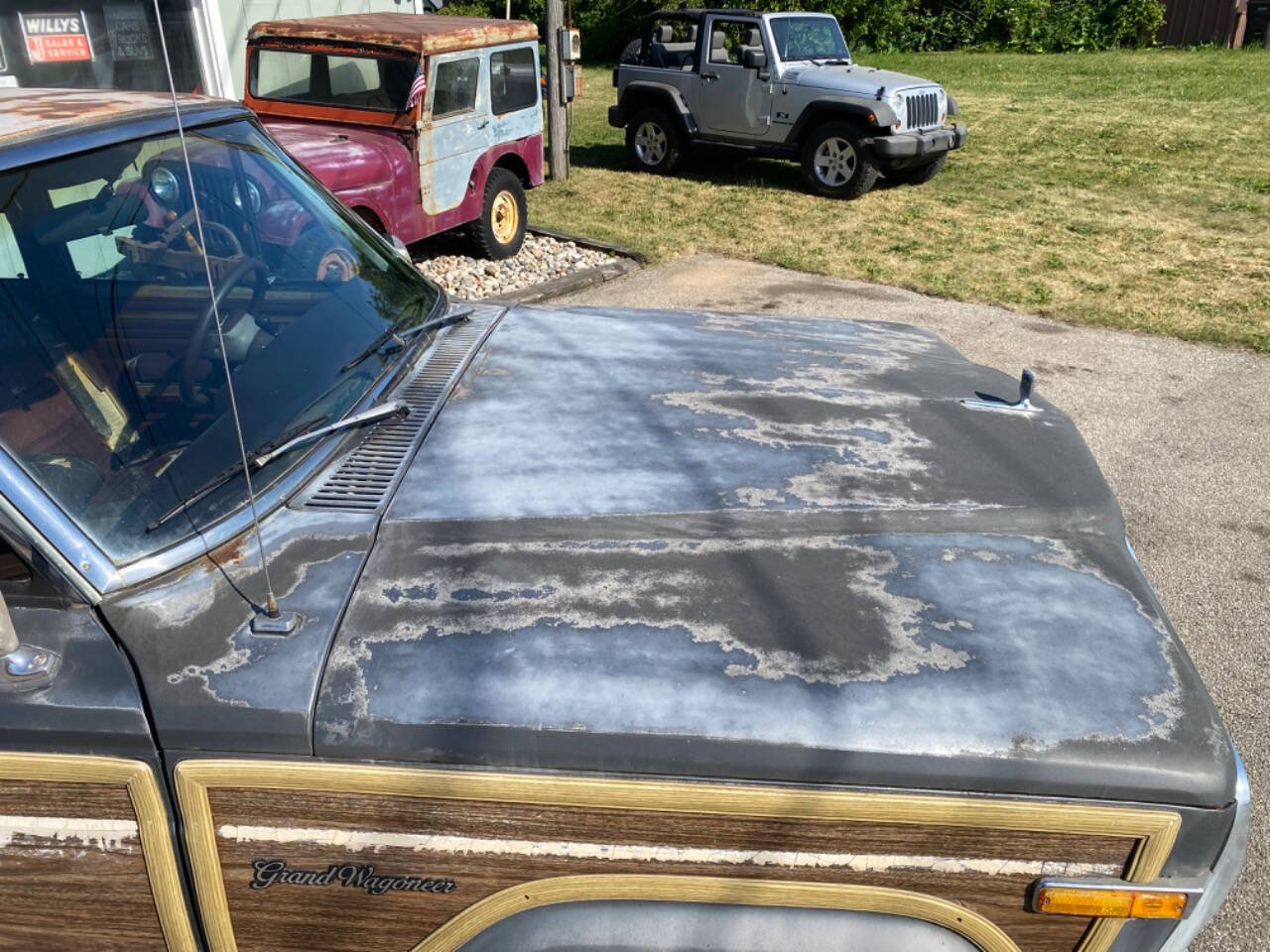 Used 1989 Jeep Grand Wagoneer AWD/4WD image 42