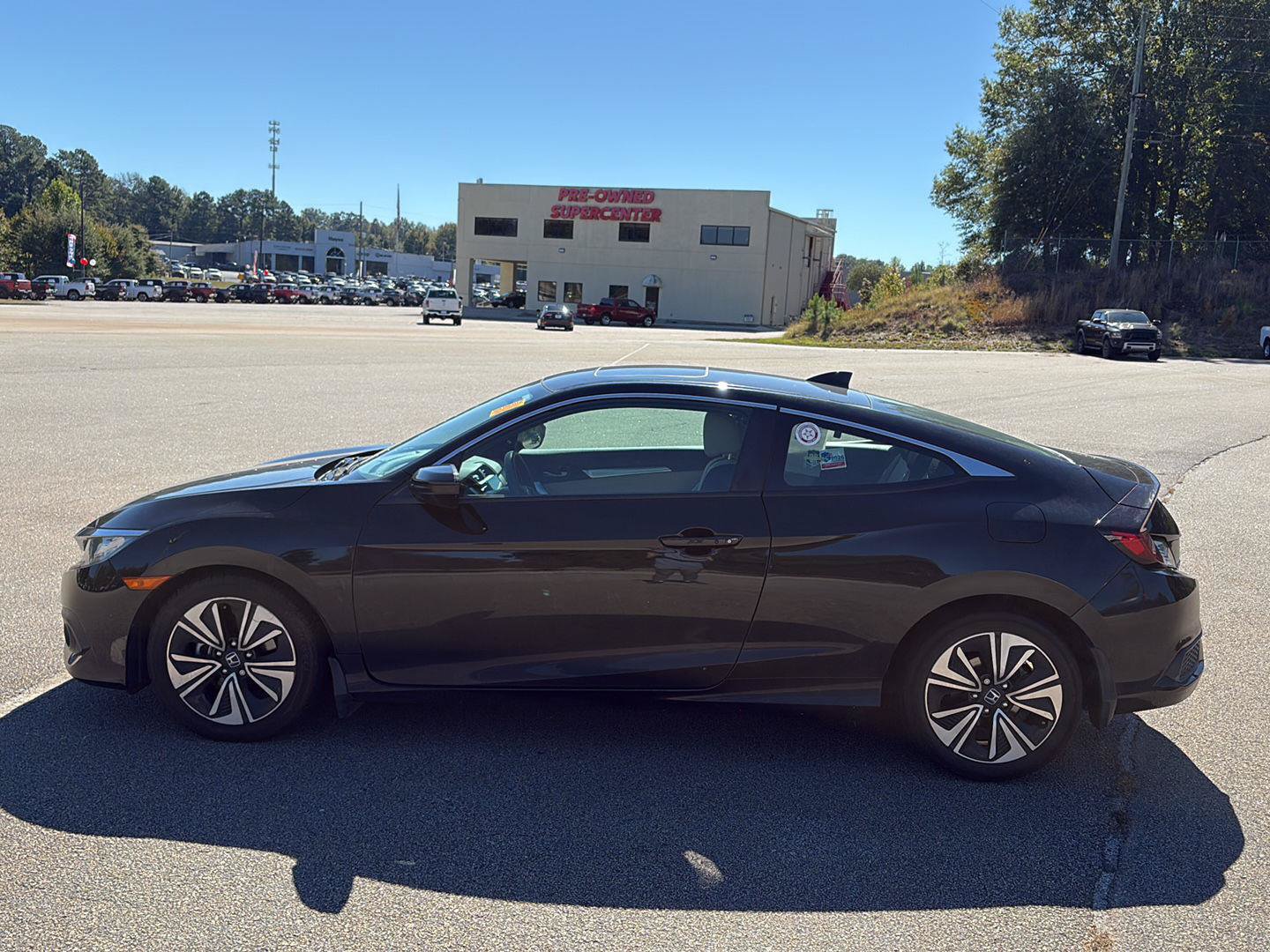 Used 2016 Honda Civic EX-T image 5