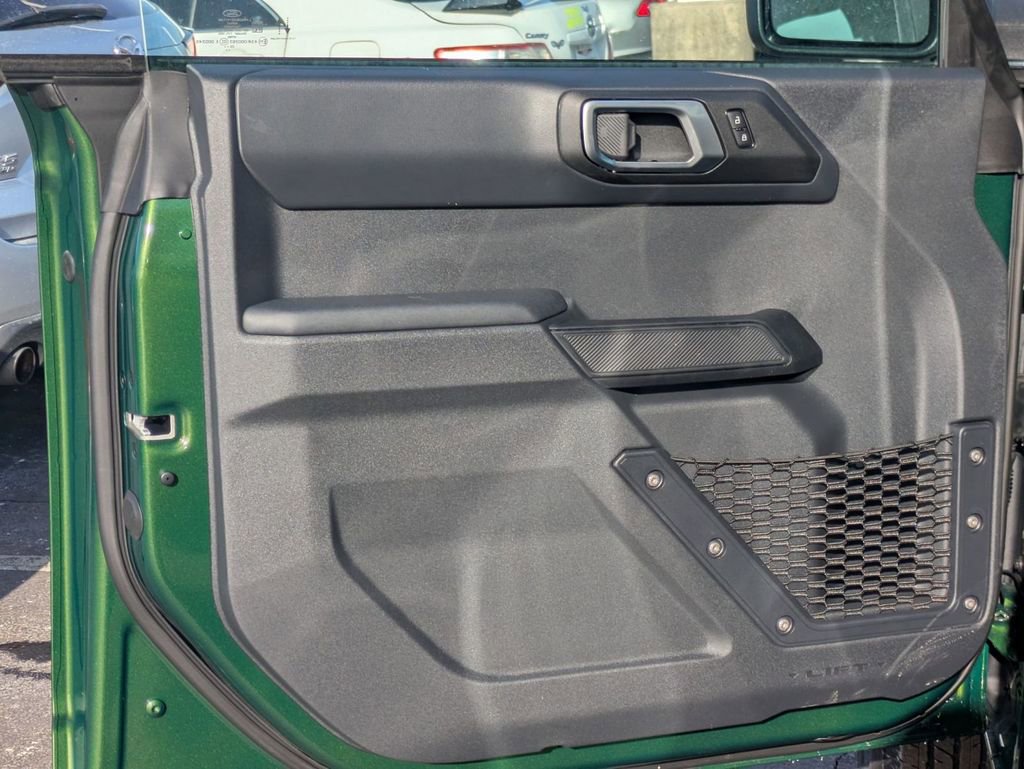 New 2025 Ford Bronco 4-Door image 21