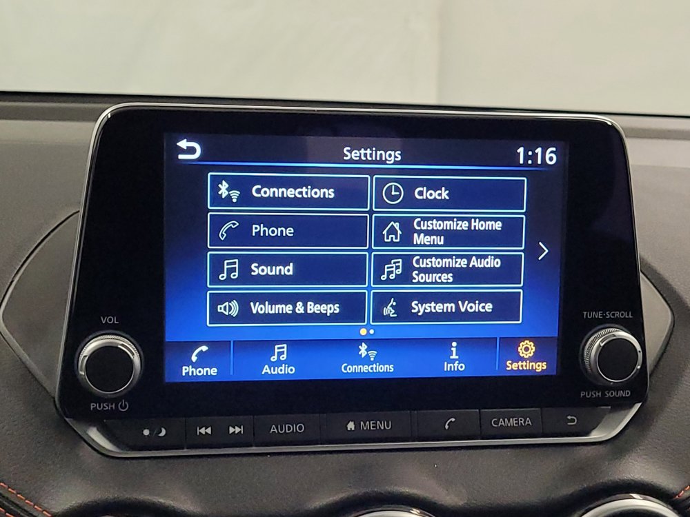Used 2025 Nissan Sentra SR FWD image 25