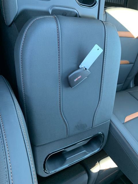 New 2026 GMC Sierra 1500 AT4 w/ Technology Package AWD/4WD image 25