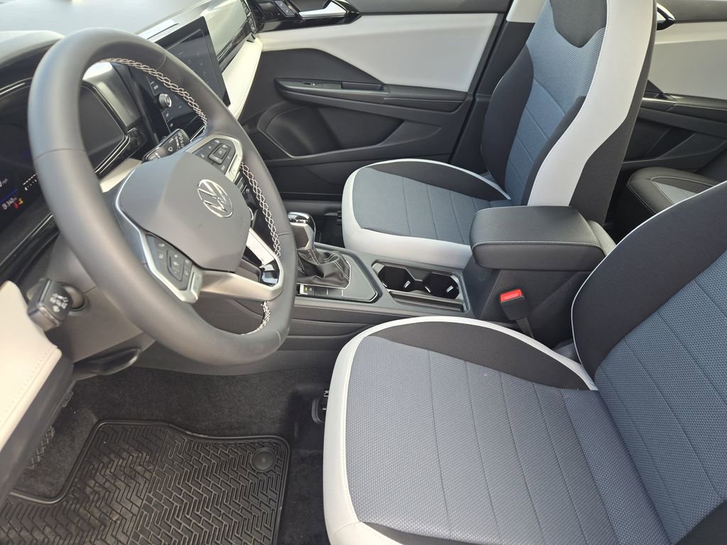 New 2026 Volkswagen Taos S image 10