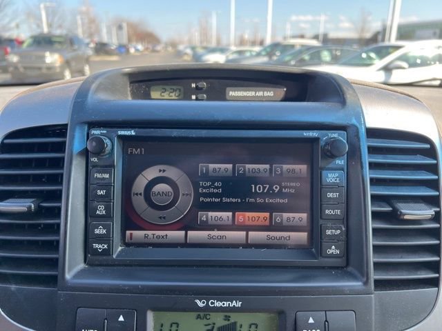 Used 2012 Kia Sedona EX w/ Luxury Pkg image 18