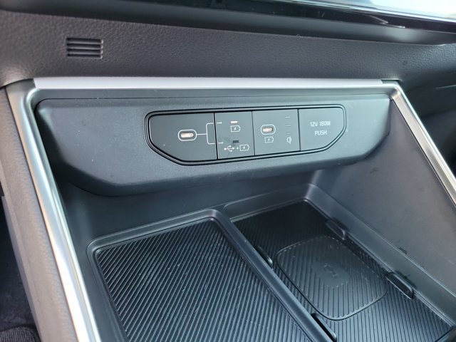 Used 2026 Kia Carnival SX Prestige FWD image 23