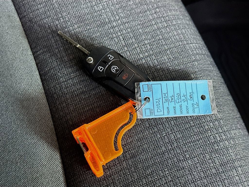 Used 2024 Ford F150 XLT w/ Mobile Office Package image 35