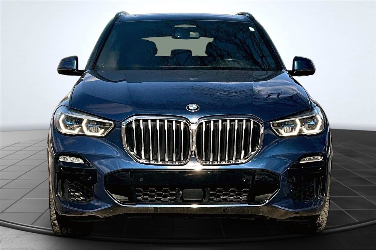 Used 2019 BMW X5 xDrive40i w/ M Sport Package image 2