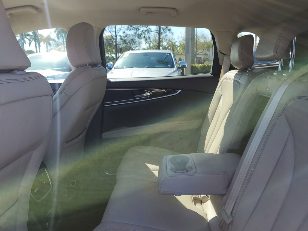 Certified 2023 Lincoln Nautilus Standard w/ Premium Package image 11