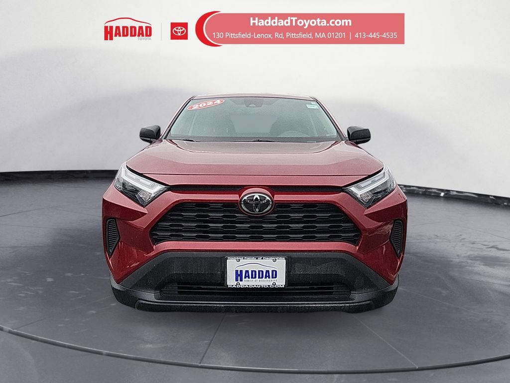 Used 2024 Toyota RAV4 LE image 8