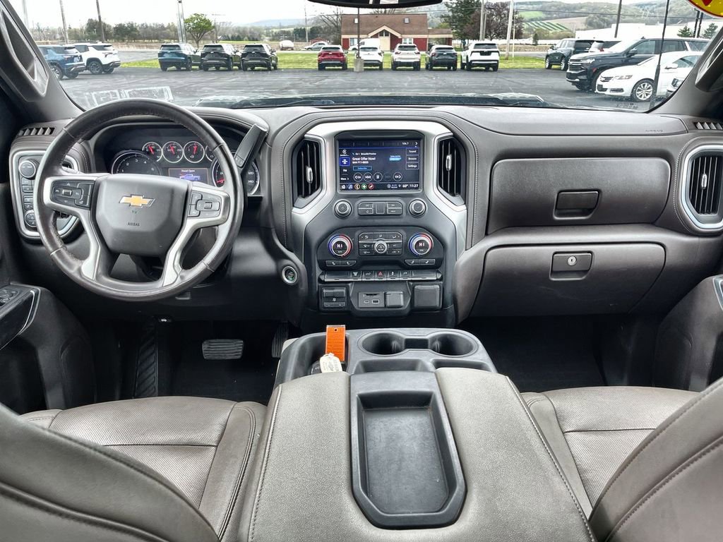 Certified 2021 Chevrolet Silverado 3500 LTZ AWD/4WD image 19