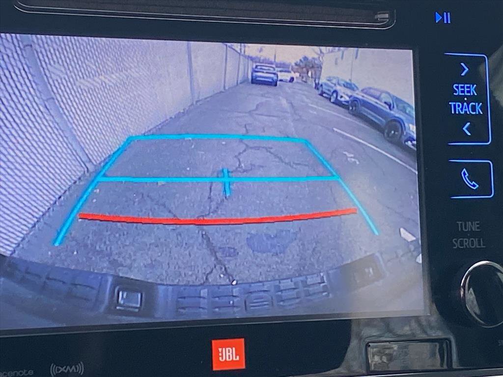 Used 2017 Toyota Tacoma Limited image 20