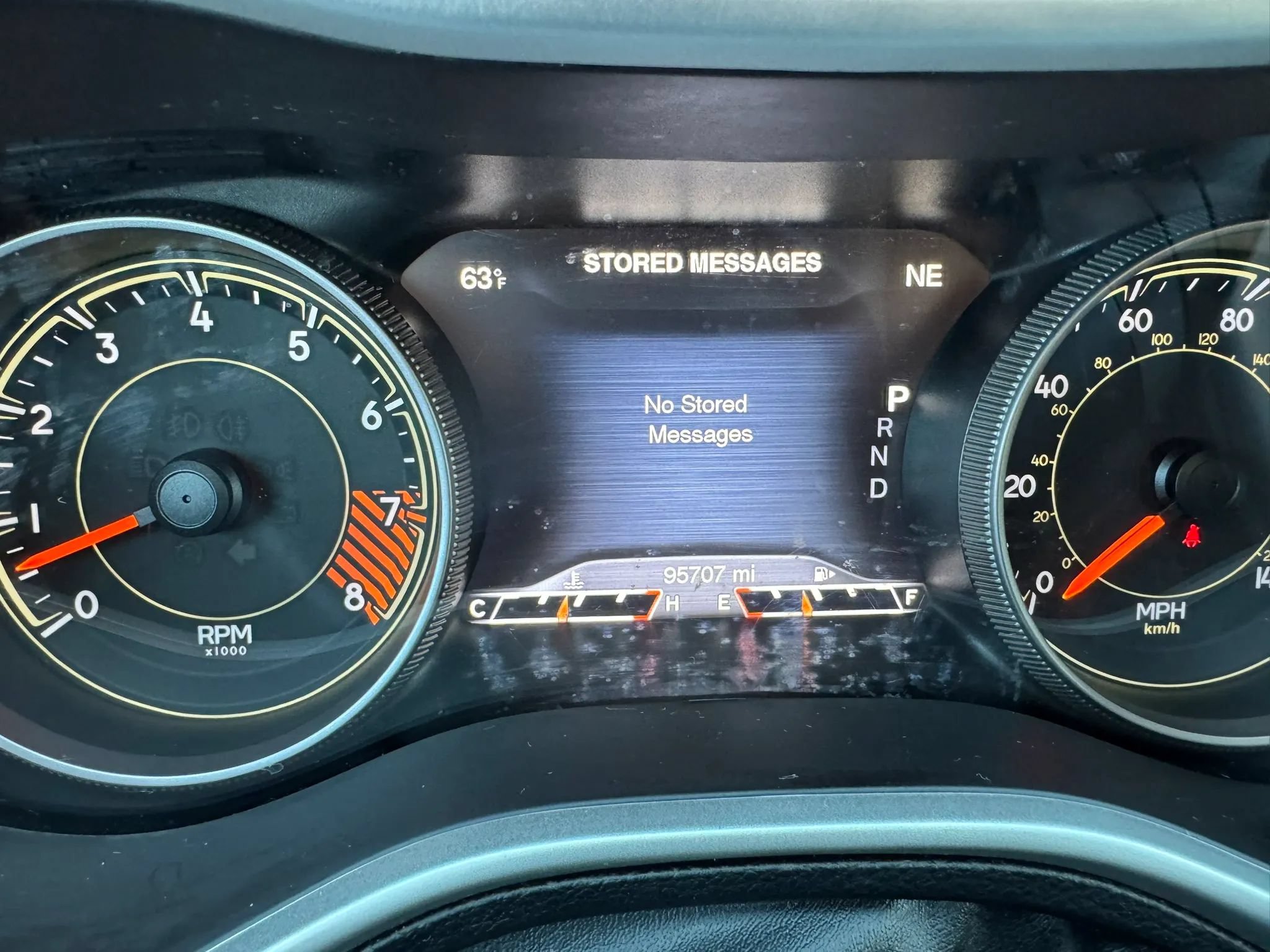 Used 2015 Jeep Cherokee Trailhawk w/ Comfort/Convenience Group AWD/4WD image 17