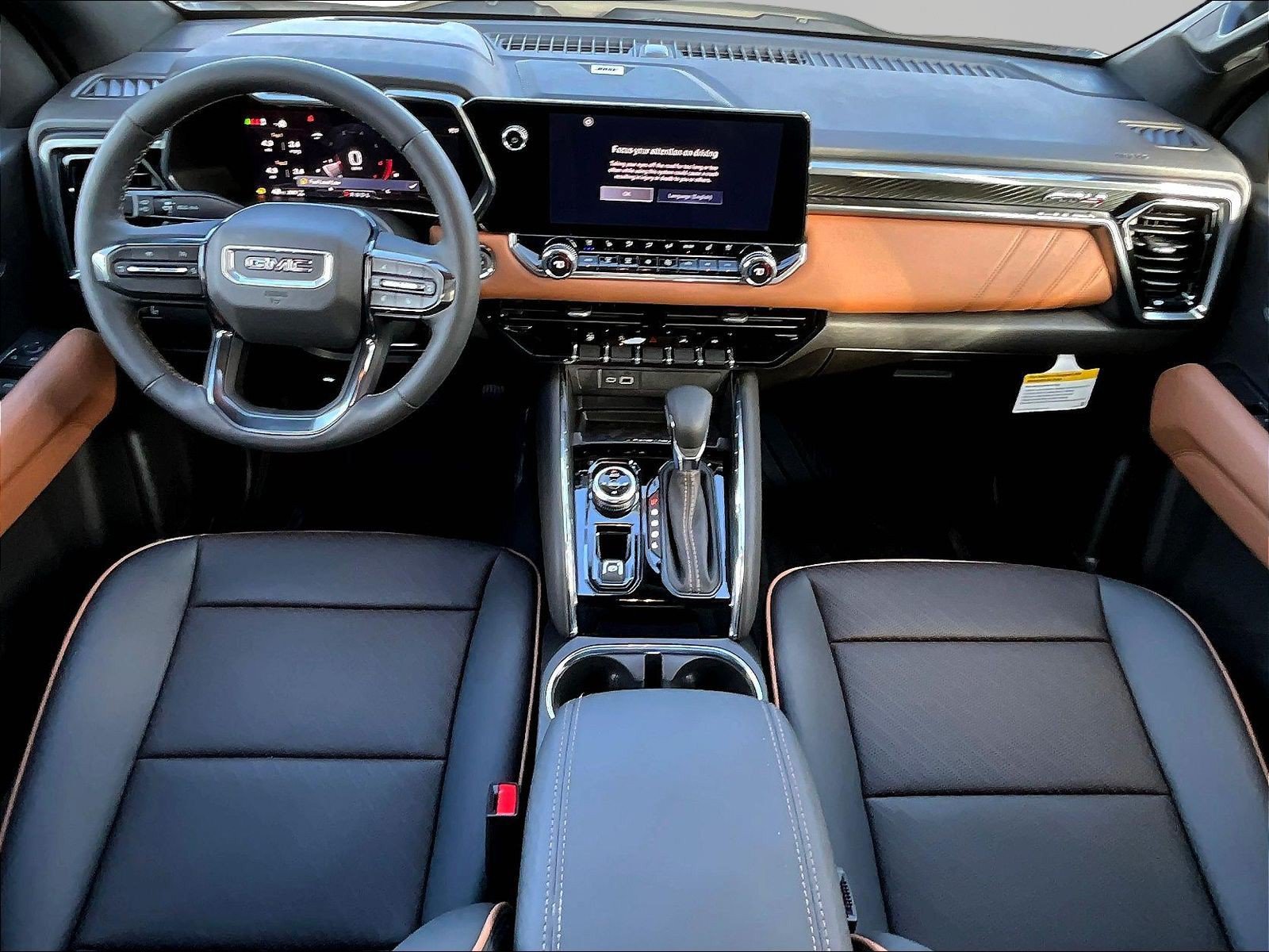 New 2026 GMC Canyon AT4 w/ Technology Plus Package AWD/4WD image 10