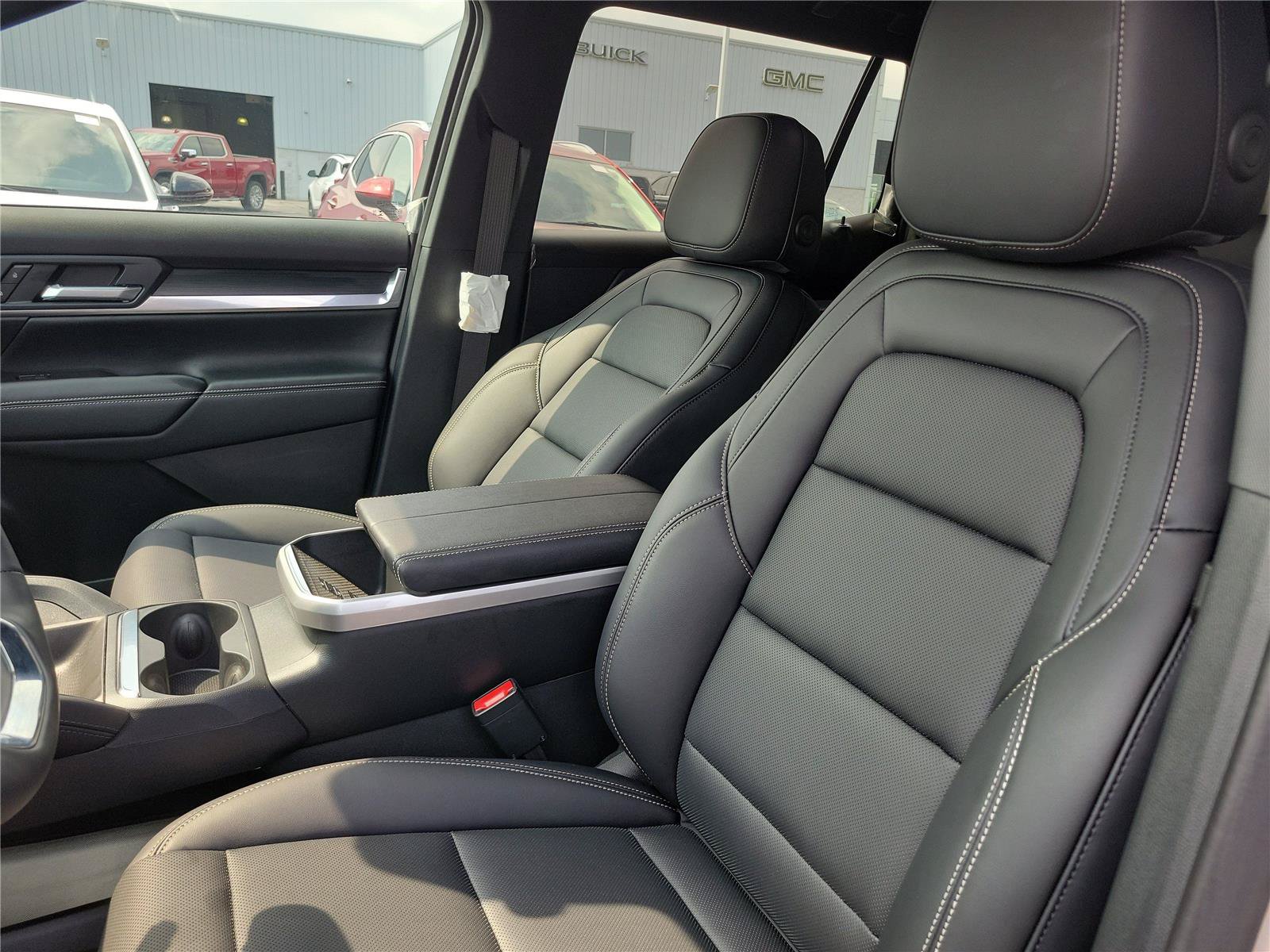 New 2027 GMC Terrain Elevation w/ Elevation Premium Package FWD image 47