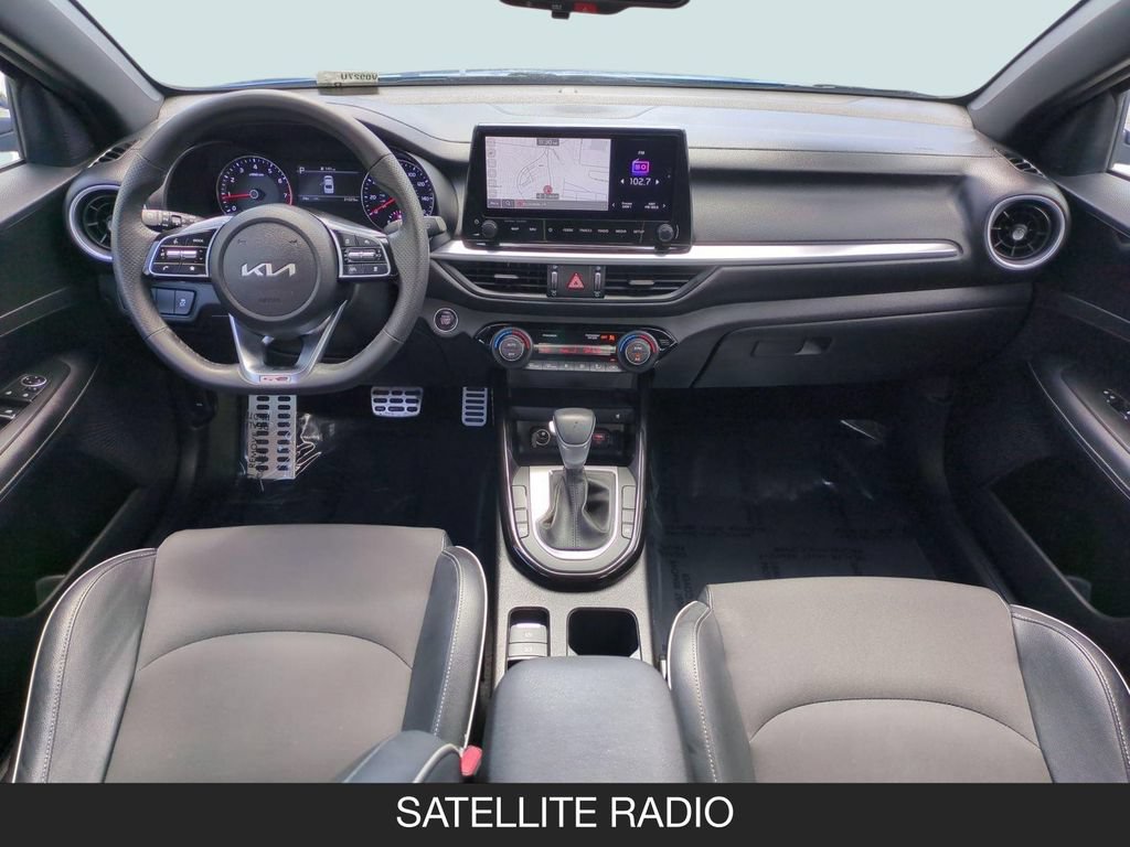 Used 2023 Kia Forte GT-Line w/ GT-Line Premium Package FWD image 13