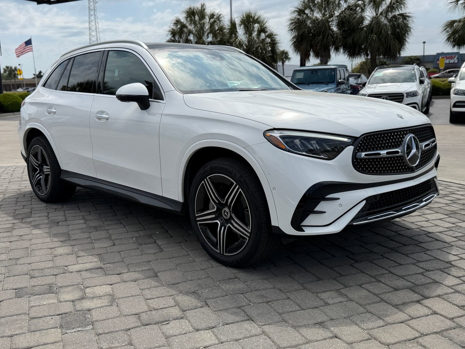 Certified 2025 Mercedes-Benz GLC 350e 4MATIC image 7
