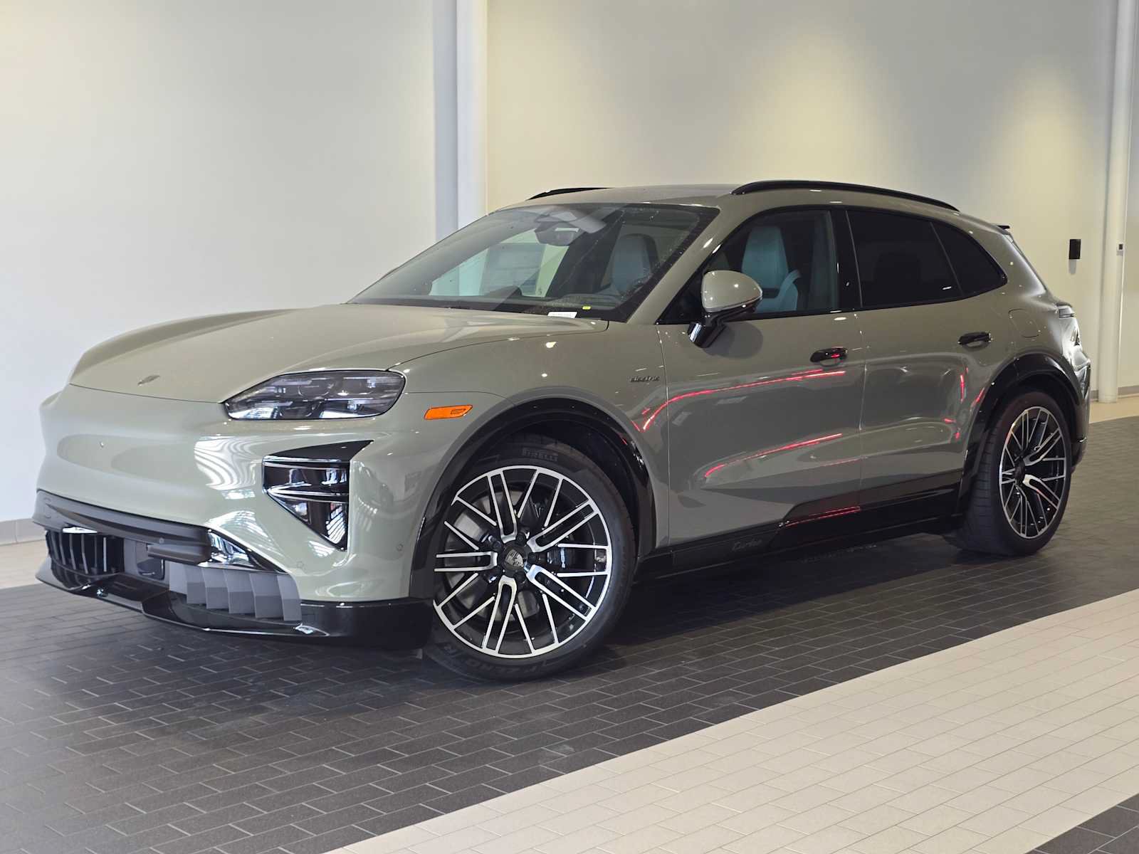 New 2026 Porsche Cayenne Turbo Electric AWD/4WD image 1