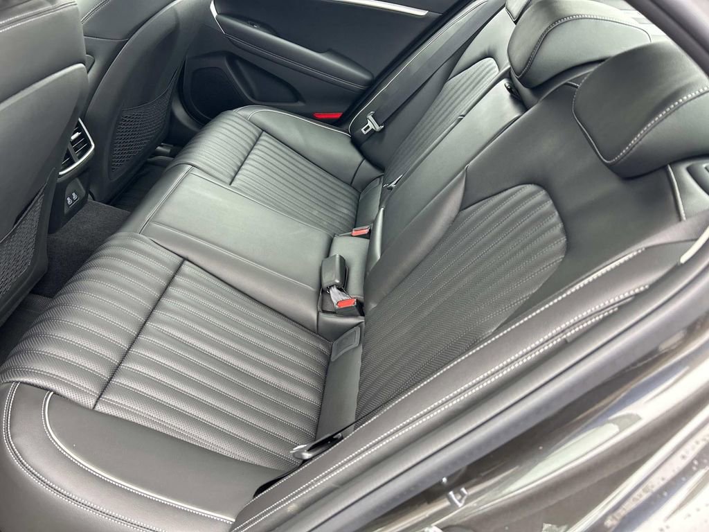 New 2026 Genesis G70 2.5T Prestige image 20