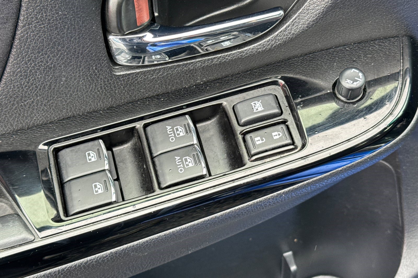 Used 2019 Subaru WRX STI AWD/4WD image 13