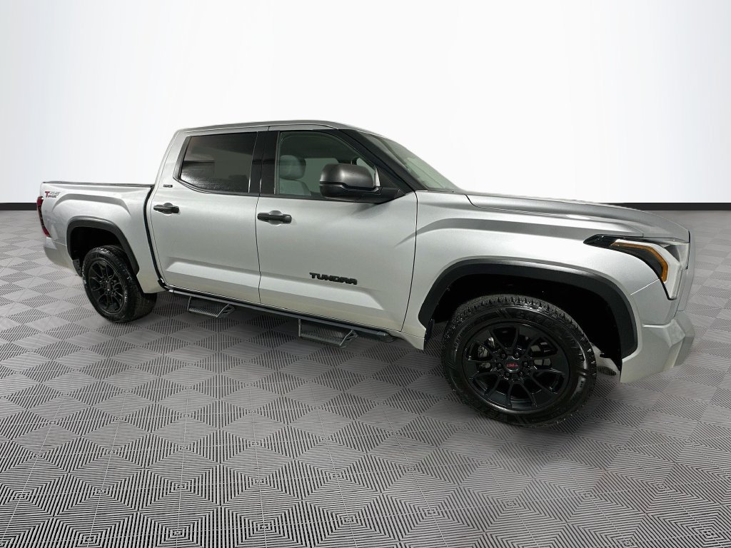 Used 2023 Toyota Tundra SR5 AWD/4WD image 11