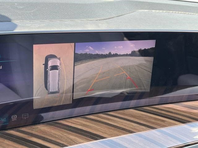 New 2026 Cadillac Escalade ESV Platinum Luxury AWD/4WD image 16