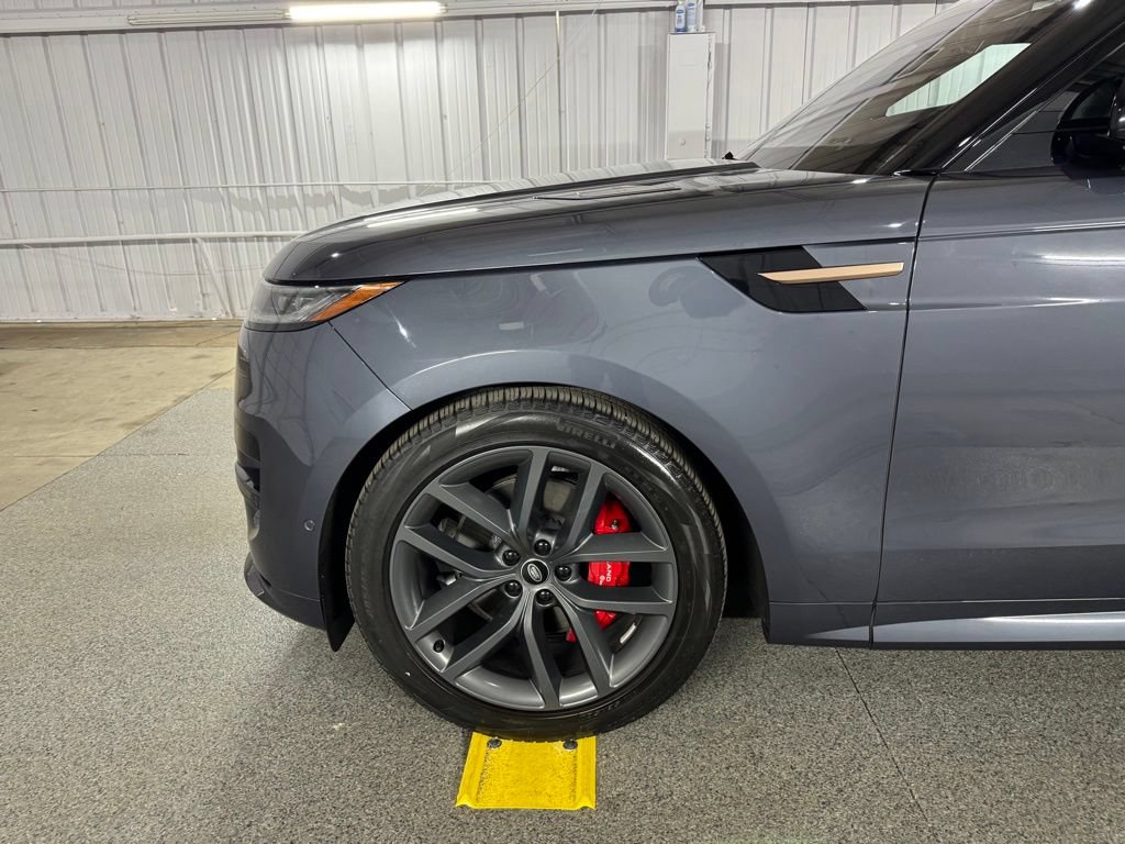 Used 2023 Land Rover Range Rover Sport SE Dynamic AWD/4WD image 20