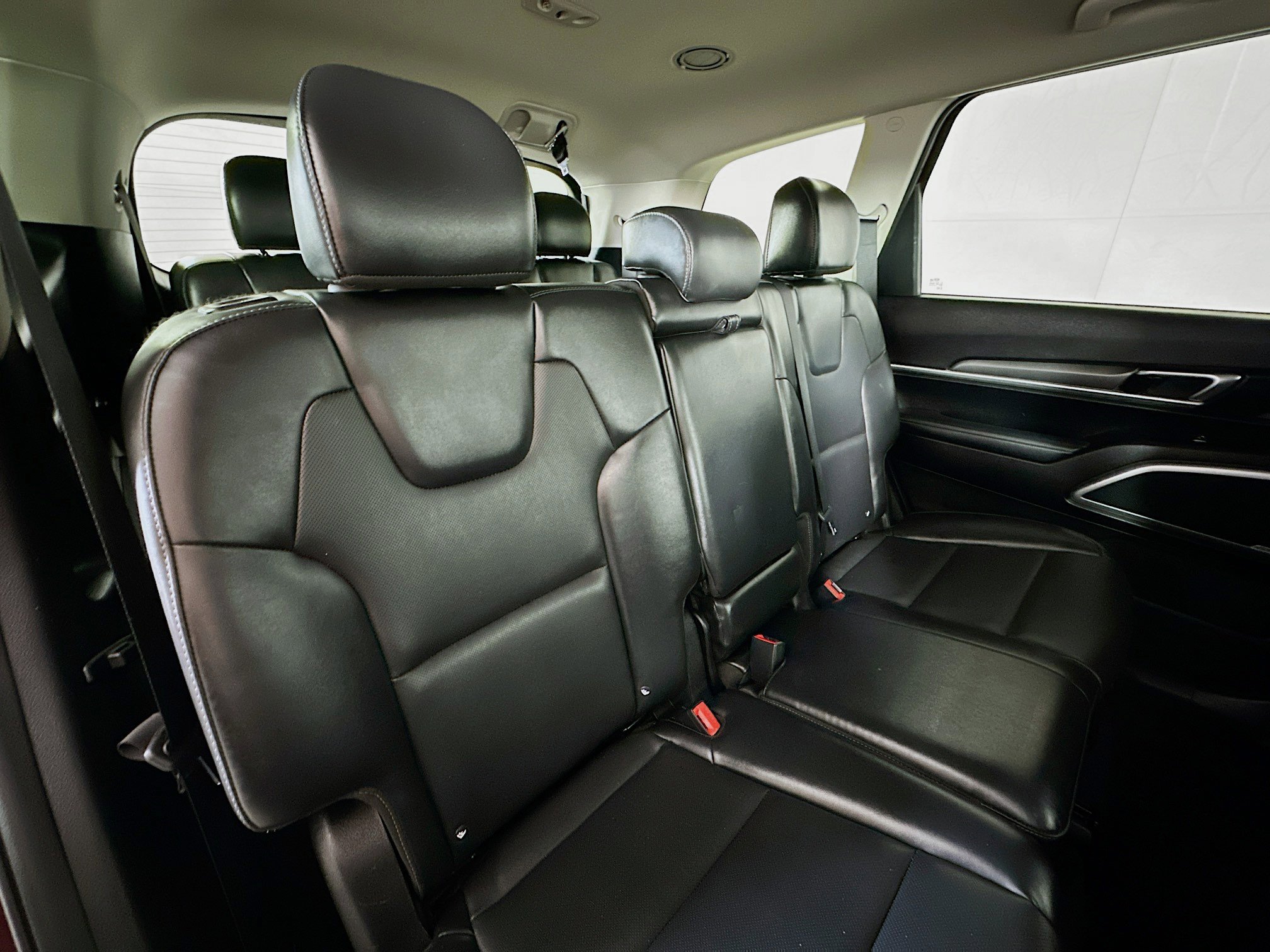 Used 2021 Kia Telluride LX FWD image 27