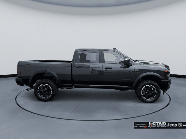 Used 2026 RAM 2500 4x4 Crew Cab image 4