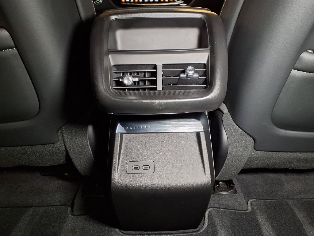 Certified 2024 Cadillac Lyriq Sport RWD image 15