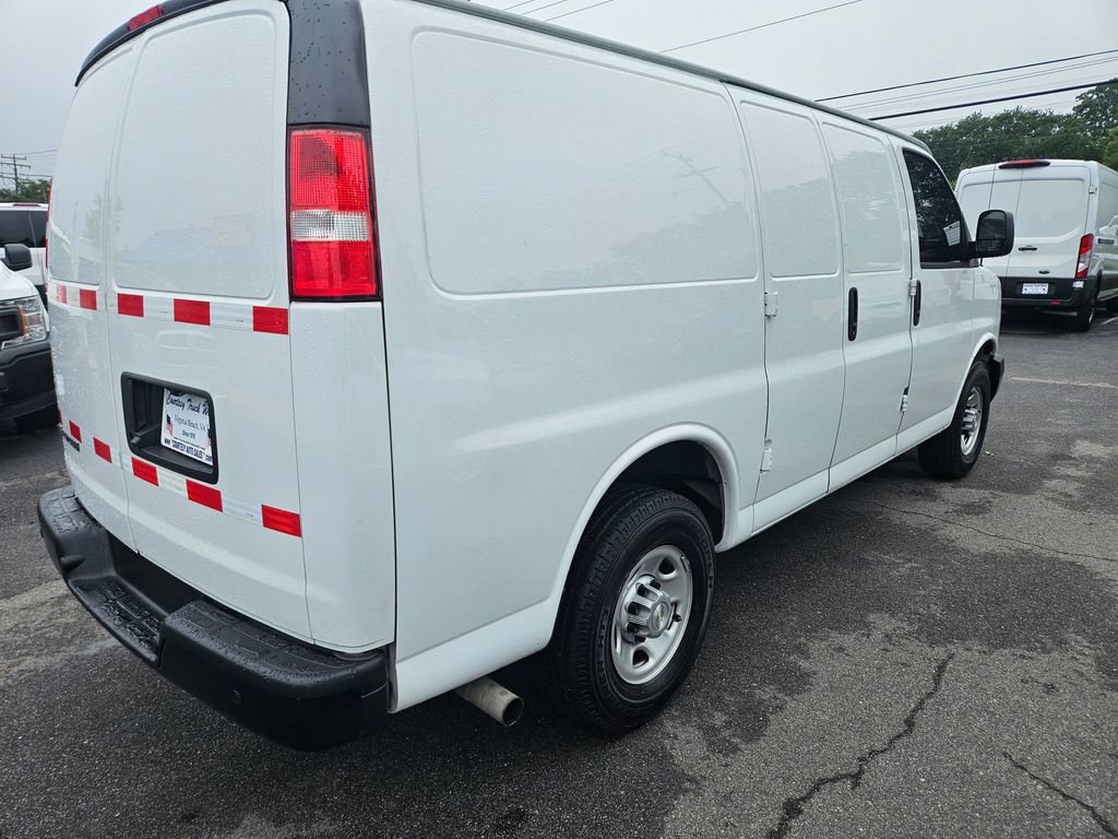 Used 2021 Chevrolet Express 2500 RWD image 7