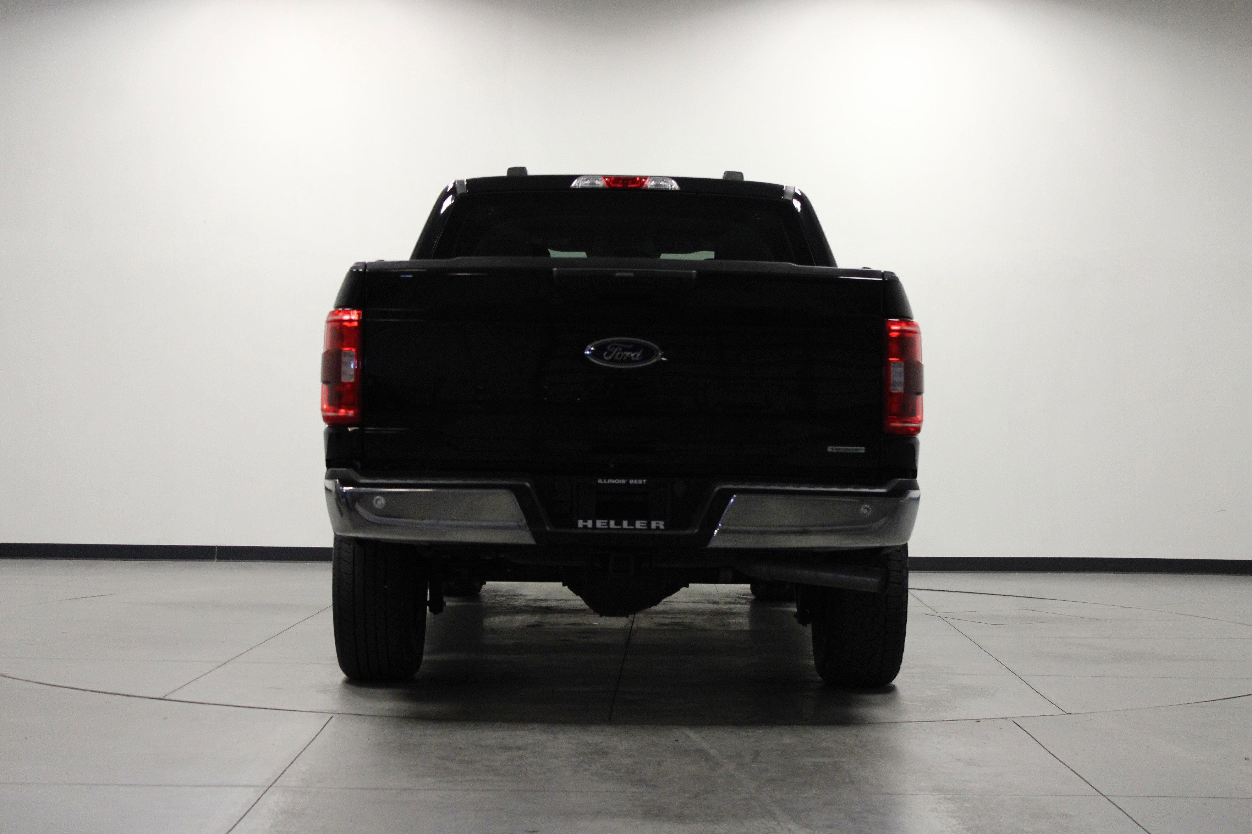 Used 2023 Ford F150 XLT w/ Equipment Group 301A Mid AWD/4WD image 5