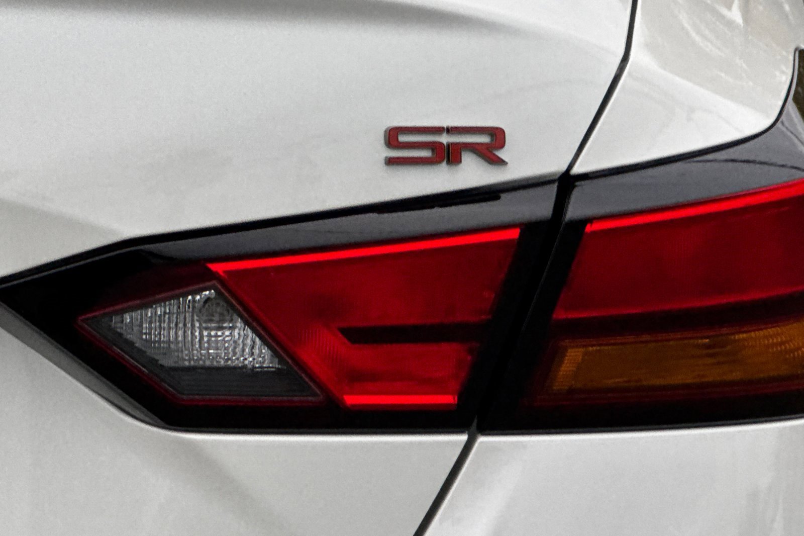 New 2025 Nissan Altima 2.5 SR w/ SR Premium Package image 22