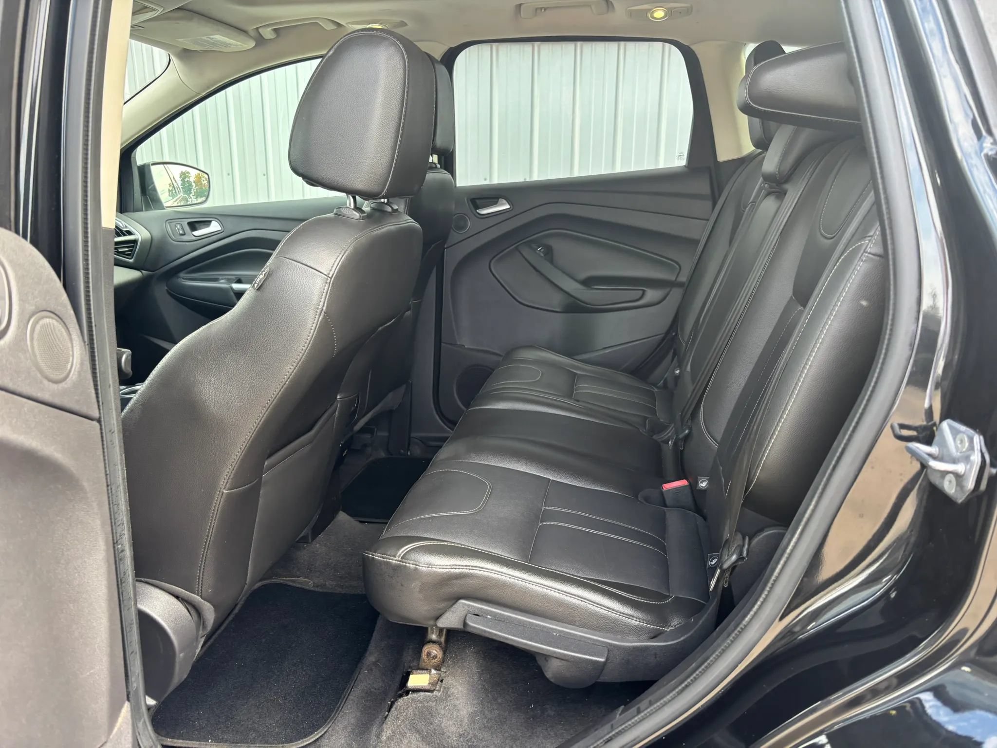 Used 2013 Ford Escape Titanium w/ Parking Technology Pkg FWD image 16