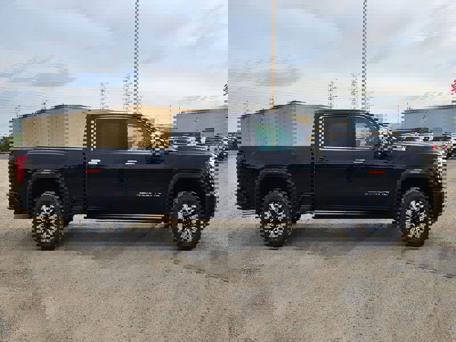 New 2026 GMC Sierra 2500 Denali w/ Denali Reserve Package image 8