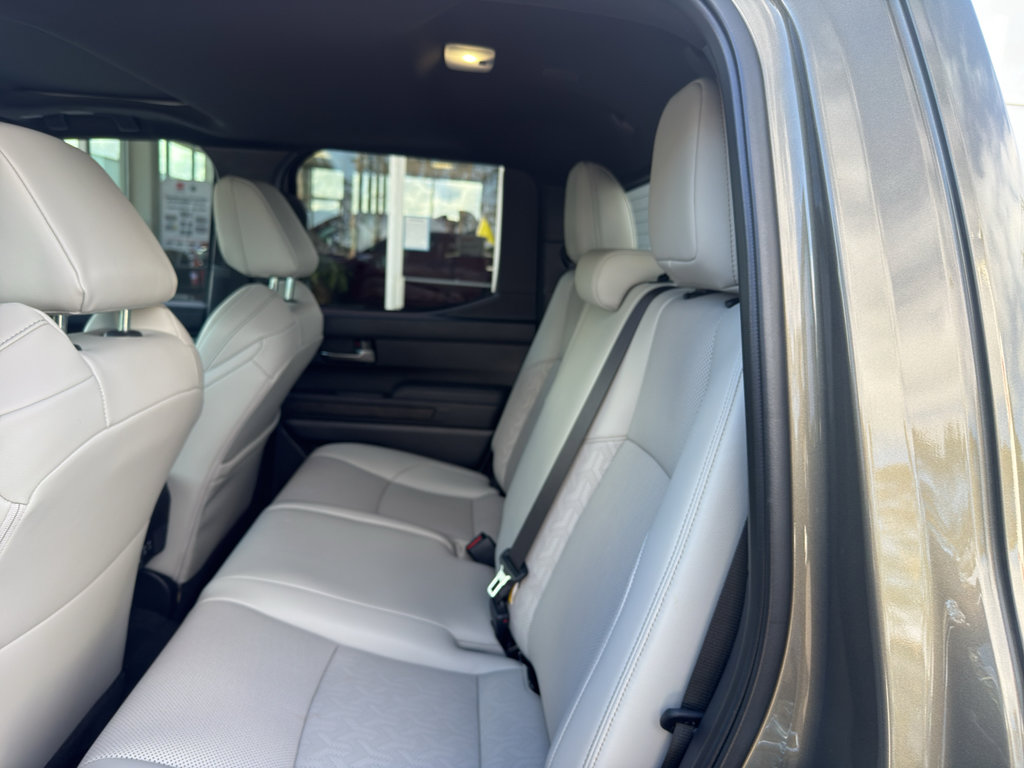 Used 2025 Toyota Tacoma Limited image 9