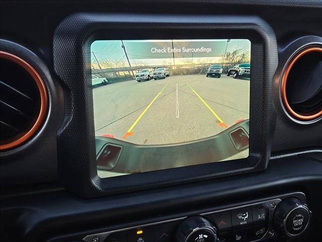 Used 2022 Jeep Gladiator Mojave w/ Cold Weather Group image 14