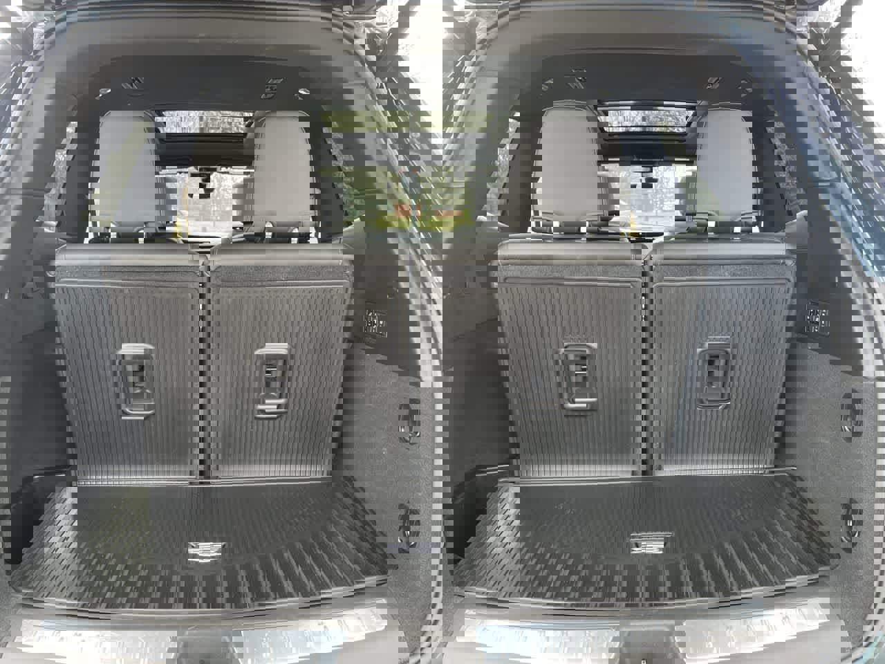 Certified 2024 Cadillac XT6 Premium Luxury w/ Technology Package image 17