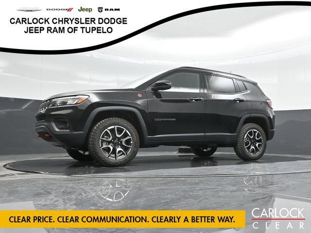 New 2025 Jeep Compass Trailhawk w/ Sun & Sound Group AWD/4WD image 32
