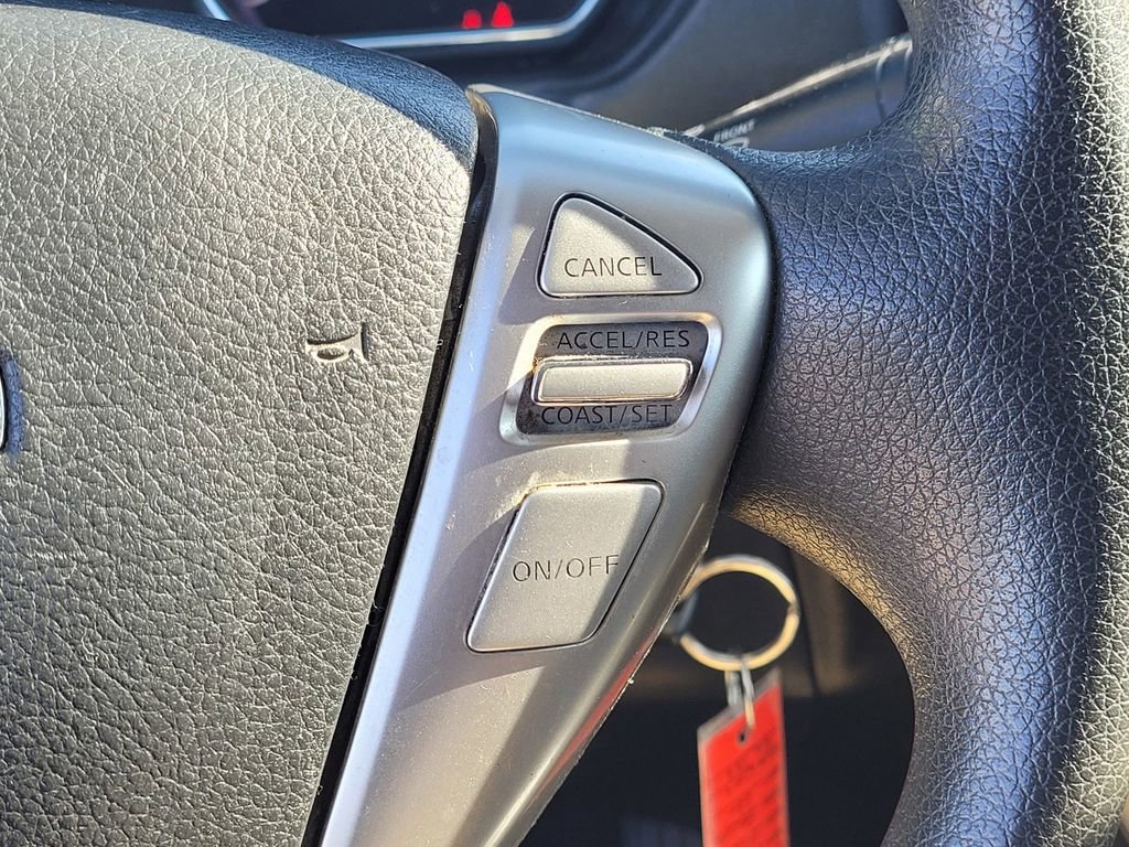 Used 2016 Nissan Versa SV image 14