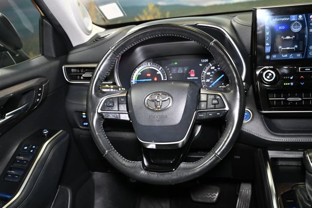 Used 2021 Toyota Highlander Limited AWD/4WD image 74
