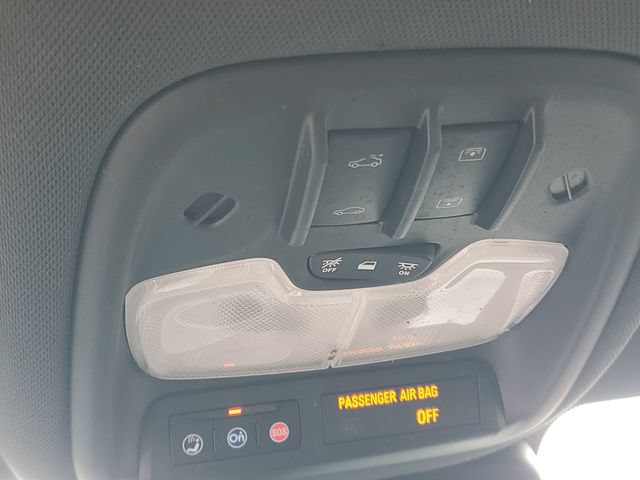 Used 2024 Chevrolet TrailBlazer RS w/ Convenience Package AWD/4WD image 30