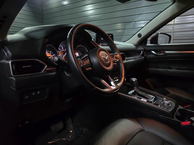 Used 2019 MAZDA CX-5 Touring image 10